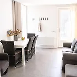 Logeren Bij Laura - A En C Tatil Evi