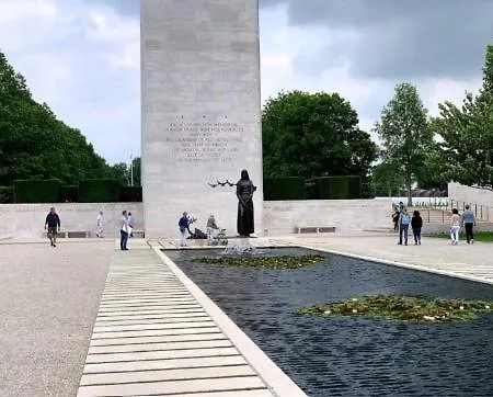 Logeren Bij Laura - A En C 펜션 *